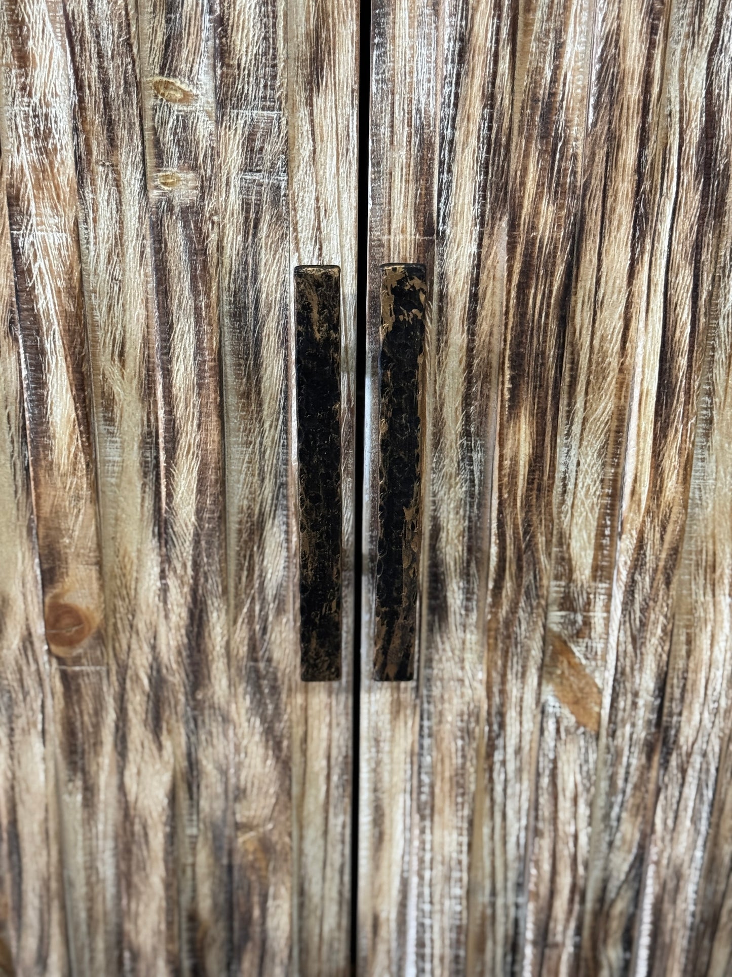 Jargeau Chest, Distressed White, Two Shelves Inside, Rustic Weathered Finish, Farmhouse Console