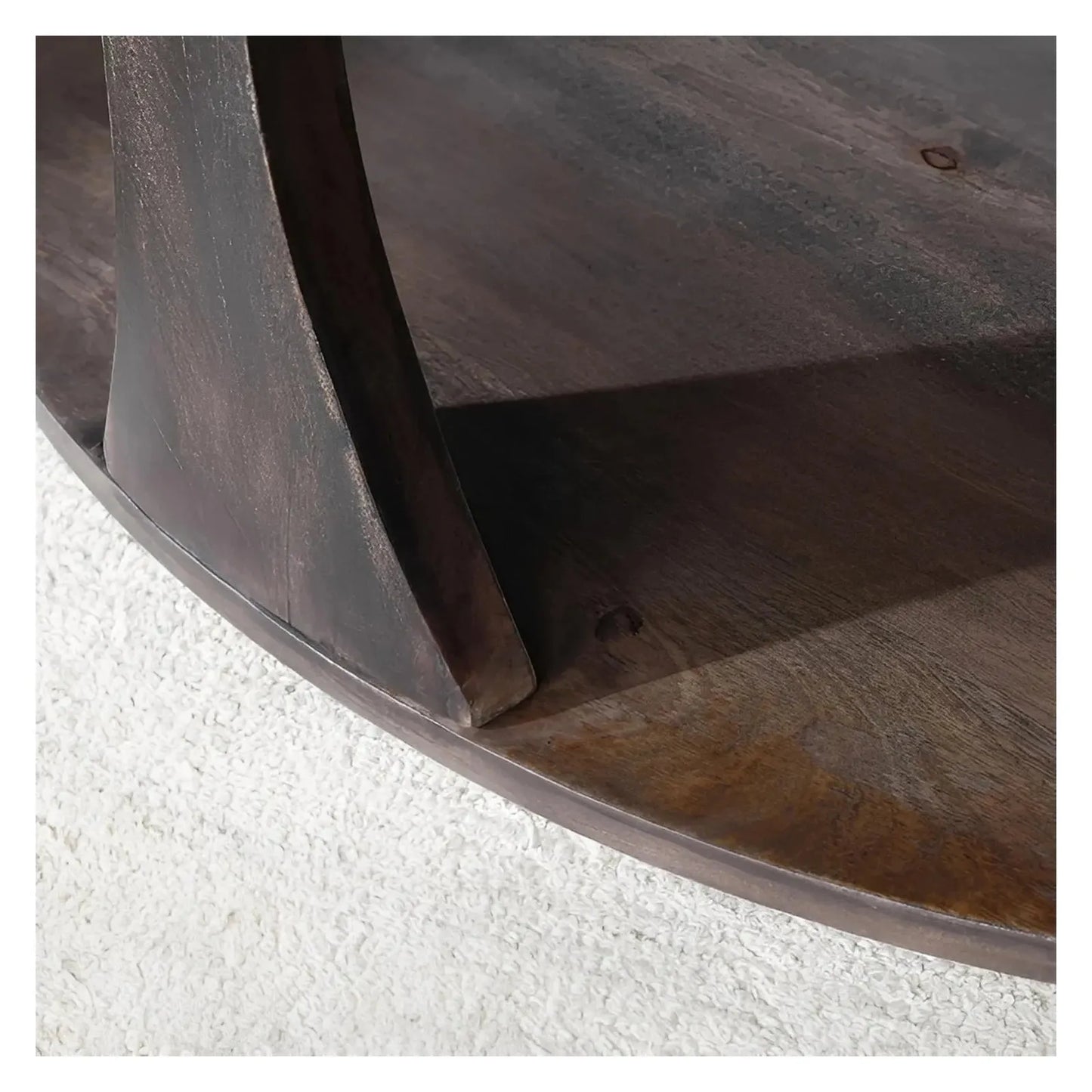 Briarbrook Round Open-Base Cocktail or Coffee Table