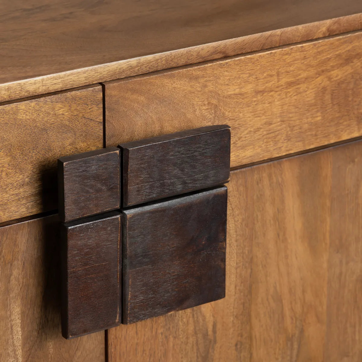 Arlington 4-door, 4-drawer Media Credenza | 76 x 16 x 34 (in)