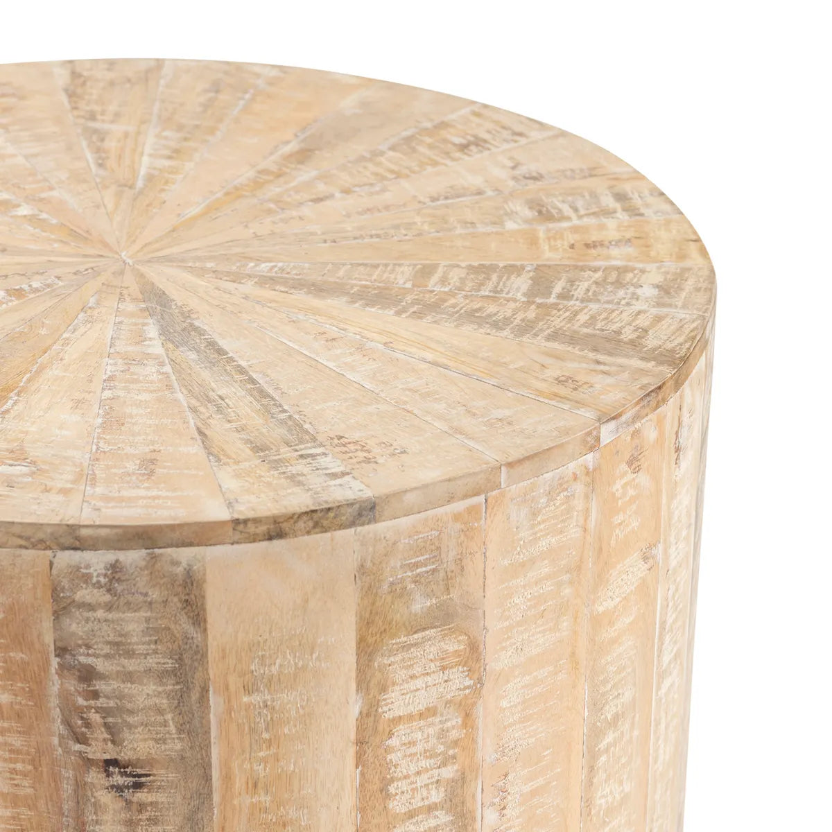 Dawnbridge End Table (Set of 2) - Round