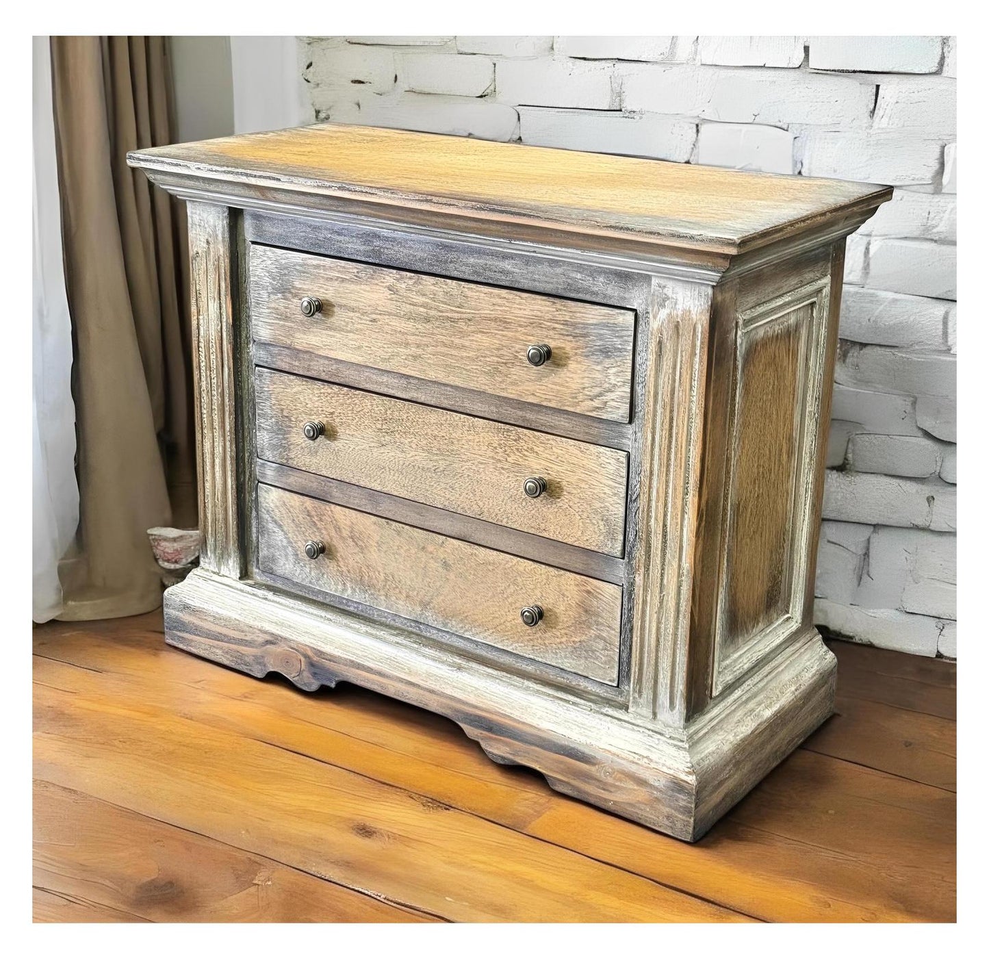 Jonzac Nightstands (2-Pack), Weathered Gray, Three-Drawer Rustic Farmhouse Nightstands With Knob Hardware