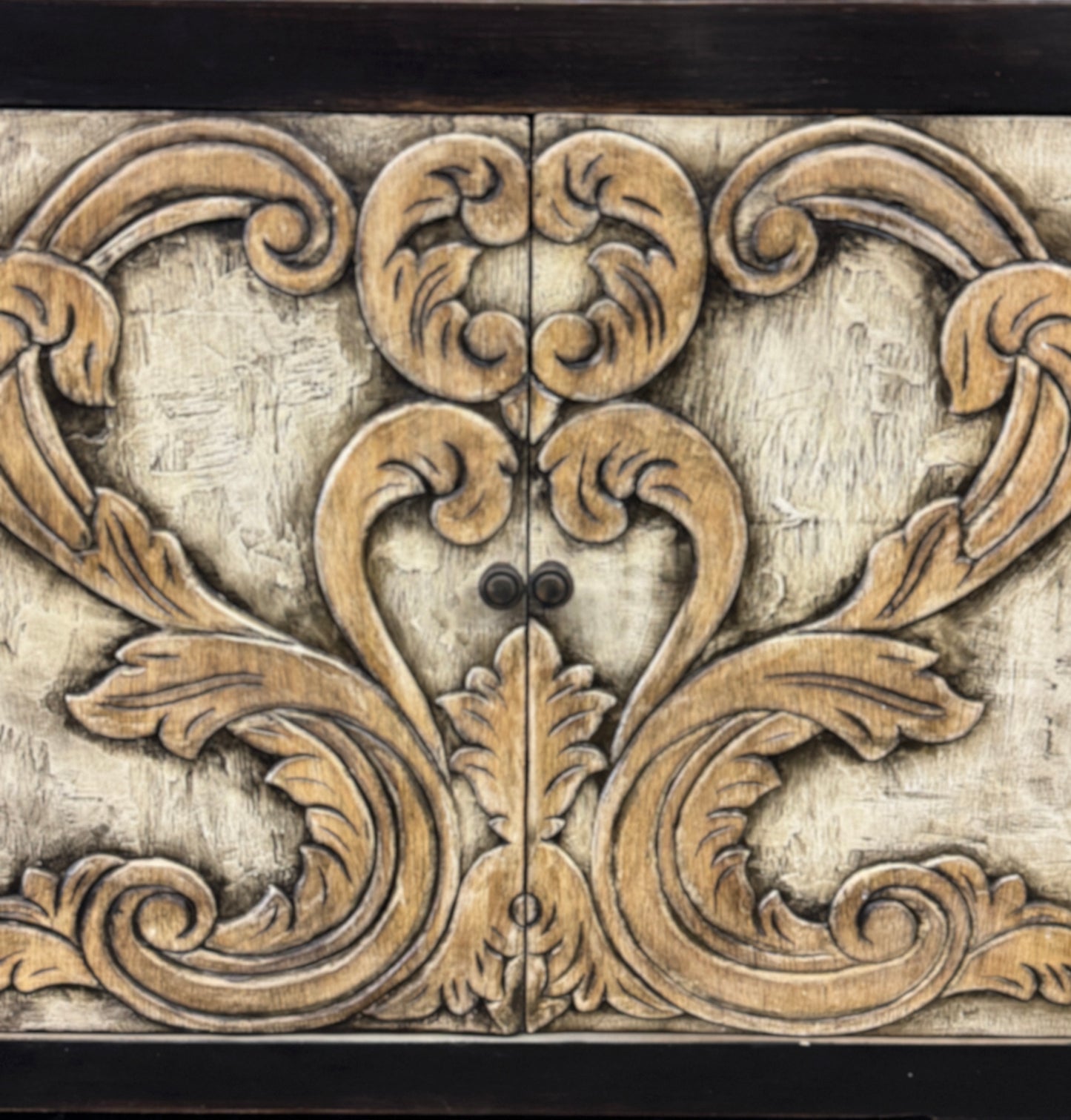 Nazelles Luxurious Wooden Dining Buffet Table - 19.5 x 84 x 36 Inches