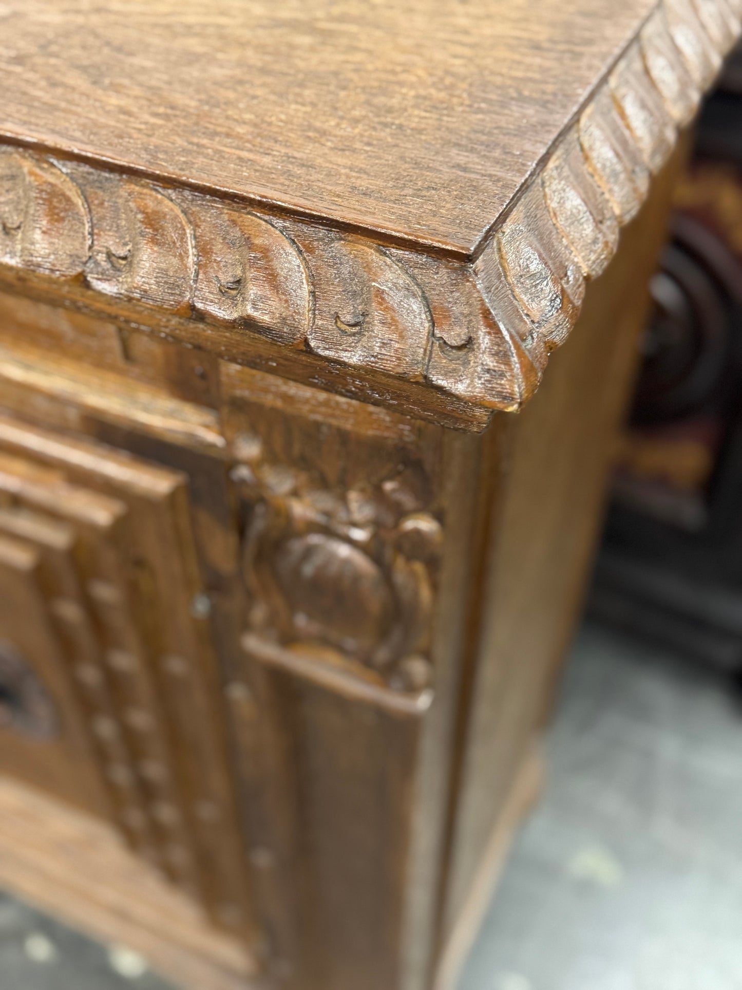Lectoure Chest, Antique Brown, Hand Crafted Geometric Panel Details With Rosette Hardware