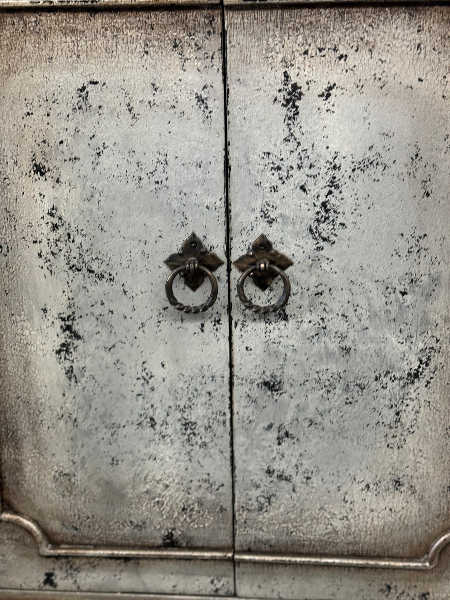 Blois-Inspired Ivory Distressed European Handcrafted Dining Buffet Table