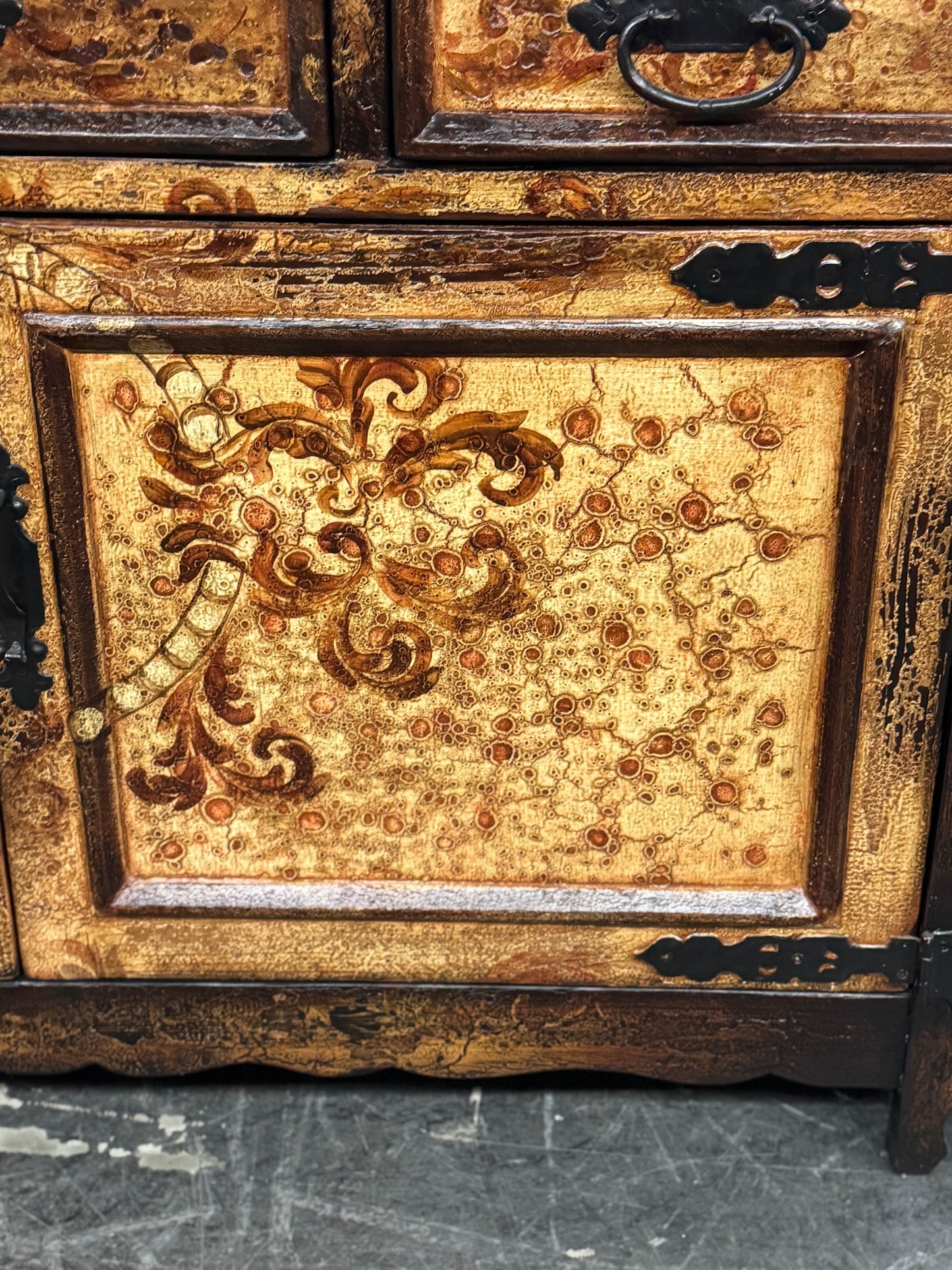 Saché Balzac Antique Walnut Dining Room Buffet Table - 19 x 65 x 39