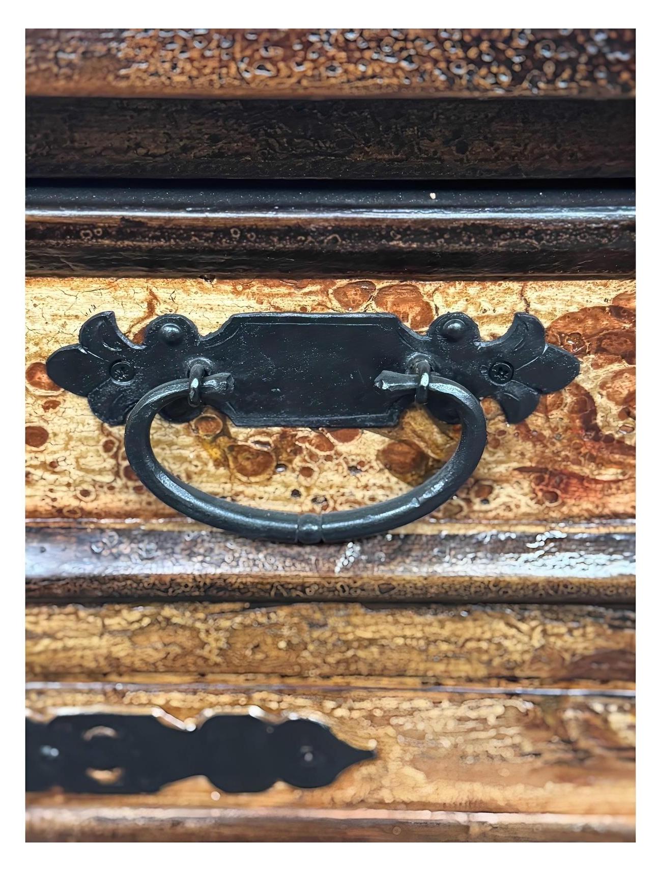 Saché Balzac Antique Walnut Dining Room Buffet Table - 19 x 65 x 39