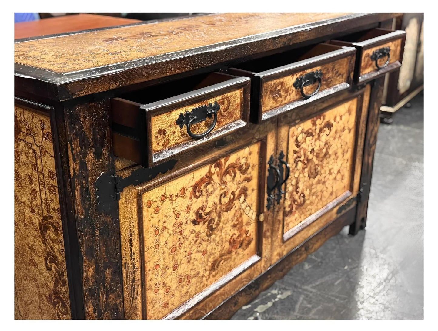 Saché Balzac Antique Walnut Dining Room Buffet Table - 19 x 65 x 39