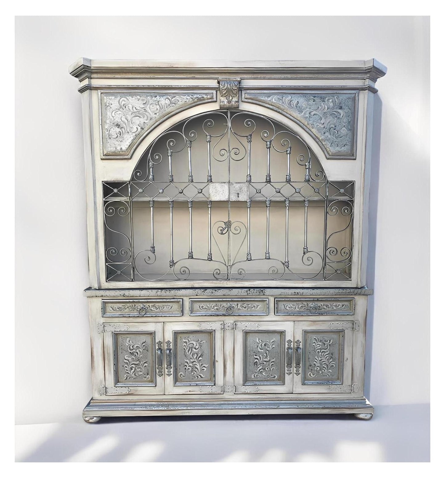 Lafayette Verona Antiqued Ivory Dining Room Buffet Table & Hutch - 16x80x92