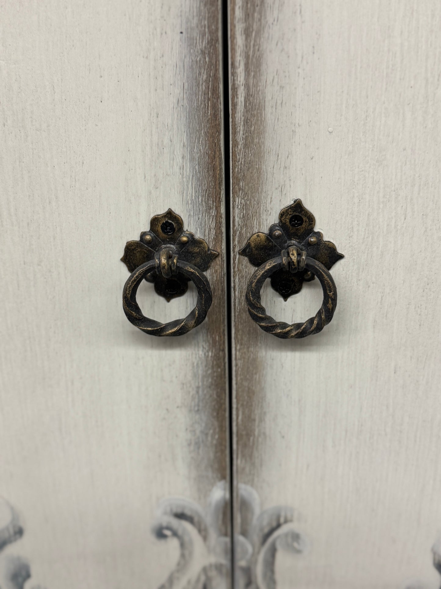 Marcilly-sur-Maulne Antique White Dining Room Buffet Table, Distressed Wood - 17.5 x 77.5 x 41.5