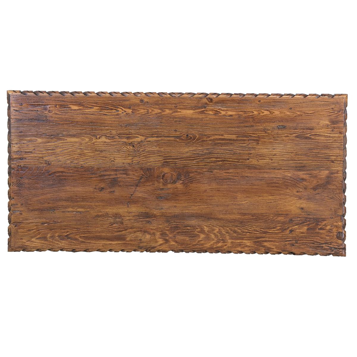 Guero Weathered Wood Trunk Coffee Table | 21 x 26 x 54