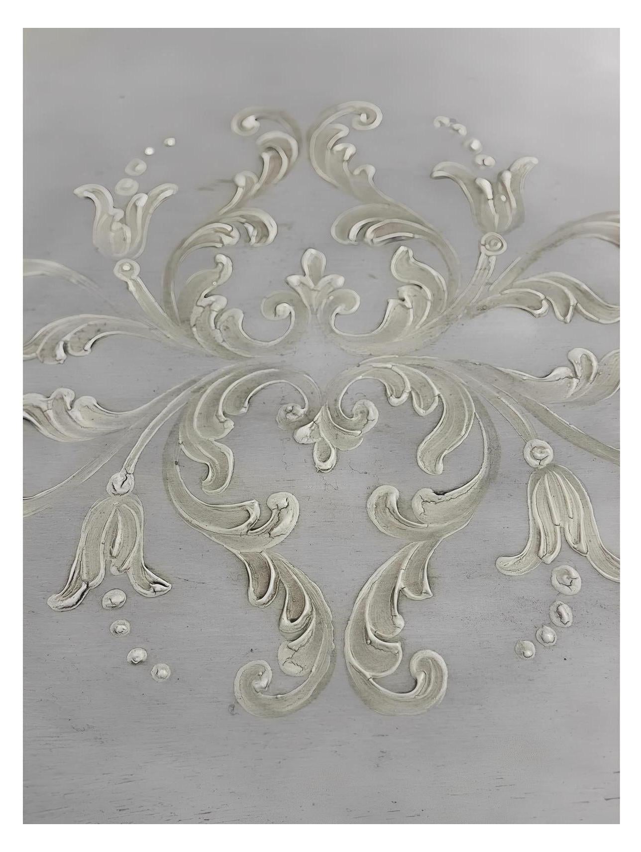 Vallon-Pont-d’Arc End Tables (2-Pack), Distressed White, Carved Acanthus Leaf Pedestal