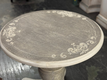 Saint-Antonin-Sur-Bayon Round Counter Height Table In Walnut, Compact 32-Inch Design