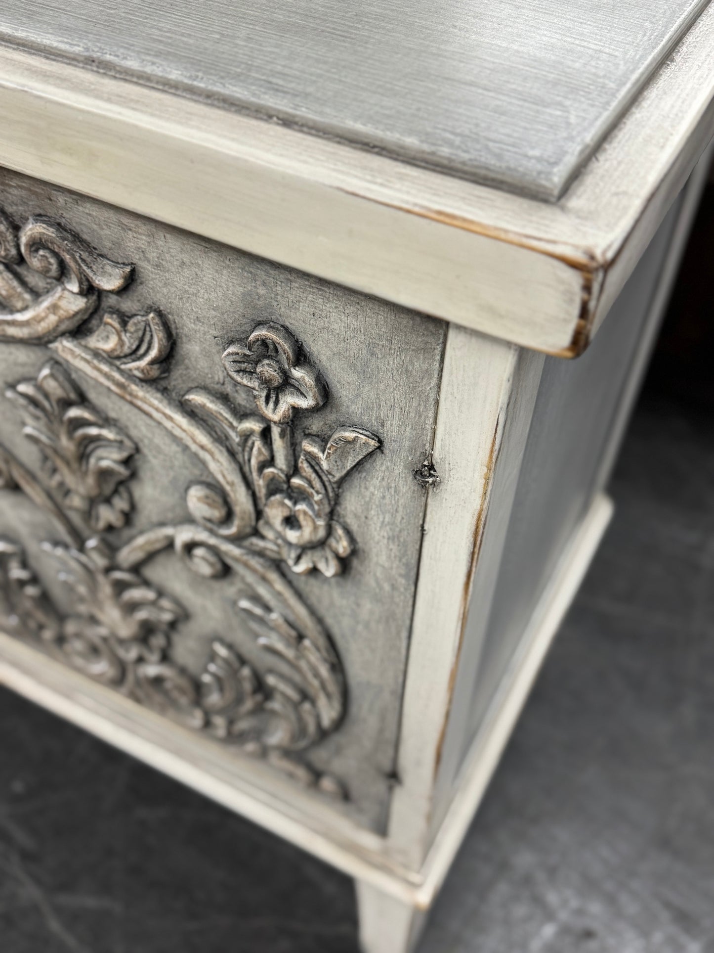 Dole Buffet Table, Distressed White And Gray, Ornate Hand Carved Front Panels With Cabinet Doors
