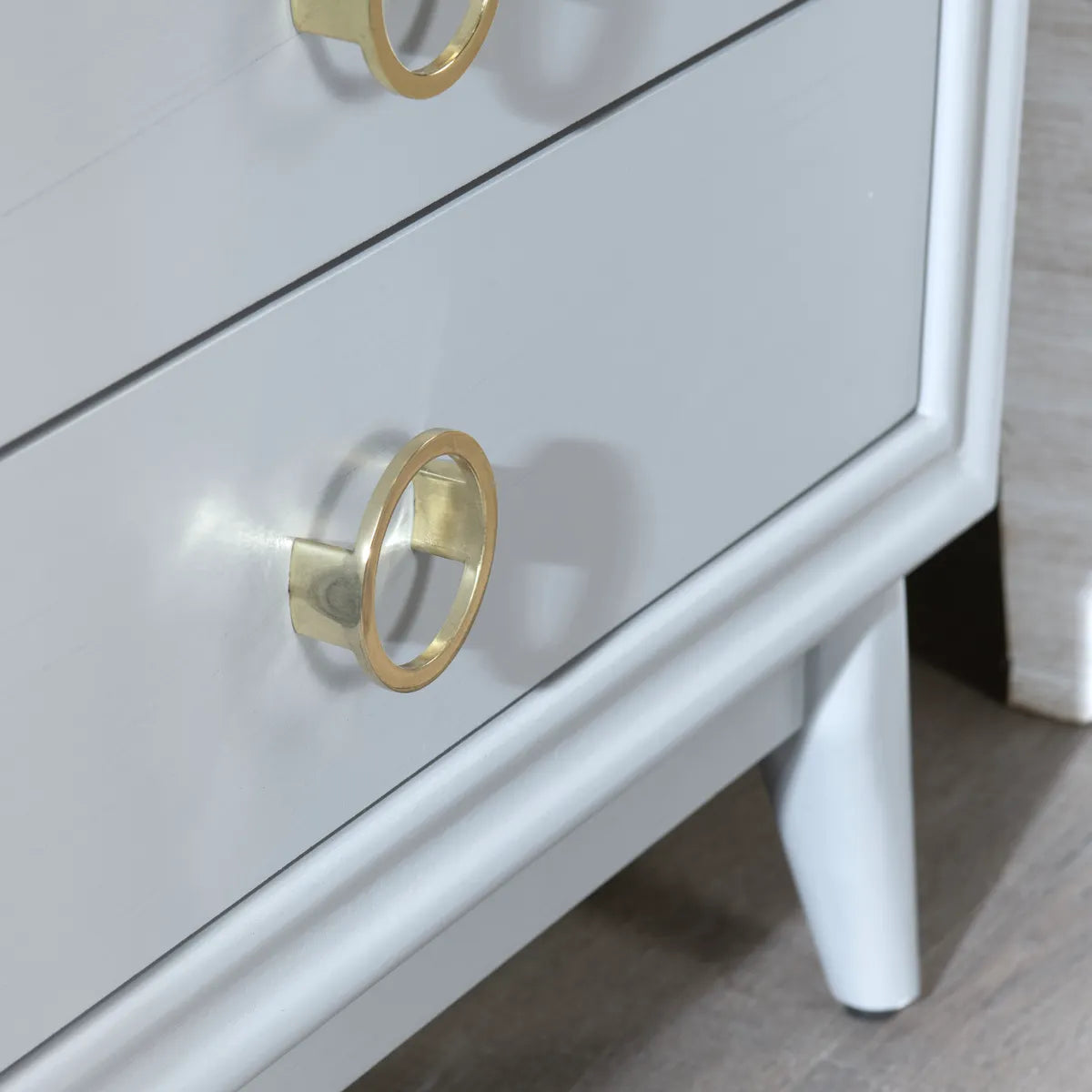 Shelburne Painted Grey Nightstands (2-Pack), Mdf, Wood, Transitional, tapered legs, solid wood craftsmanship