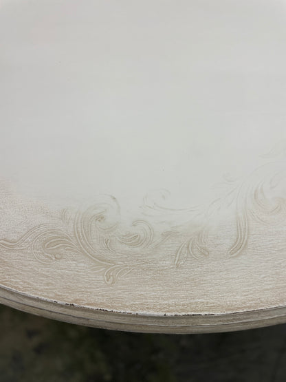 Blangy-le-Château Dining Table - Round, Antique White Distressed, Embossed Floral Edge