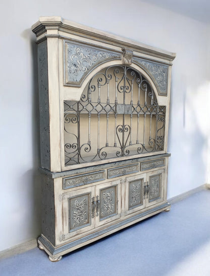 Lafayette Verona Antiqued Ivory Dining Room Buffet Table & Hutch - 16x80x92