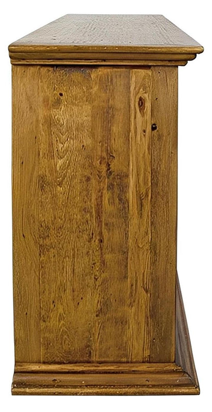 Brackettville Basin Buffet Table