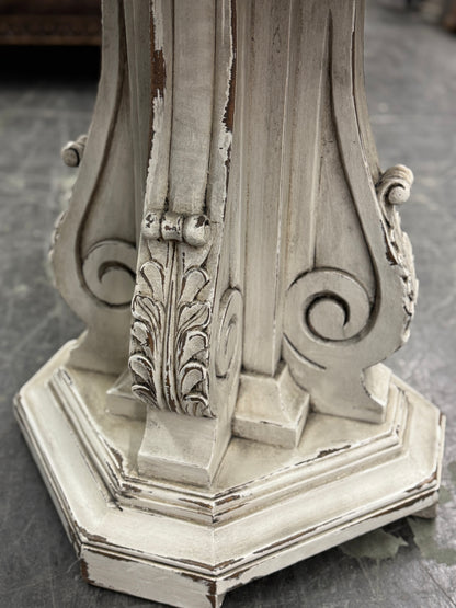 Vallon-Pont-d’Arc End Tables (2-Pack), Distressed White, Carved Acanthus Leaf Pedestal